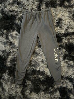 Calvin Klein Men's Gray Logo Jogger Pants